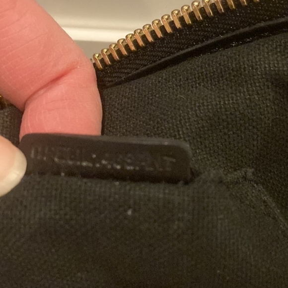 Burberry bag - Picture 3 of 15